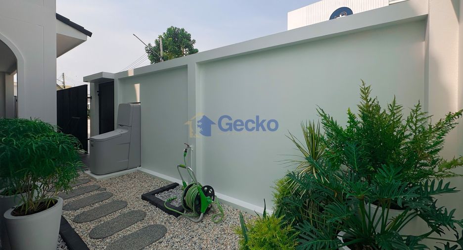 For sale 3 bed house in Bang Lamung, Chonburi