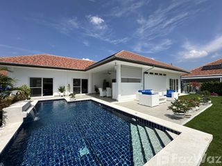 For sale 4 bed villa in Hua Hin, Prachuap Khiri Khan