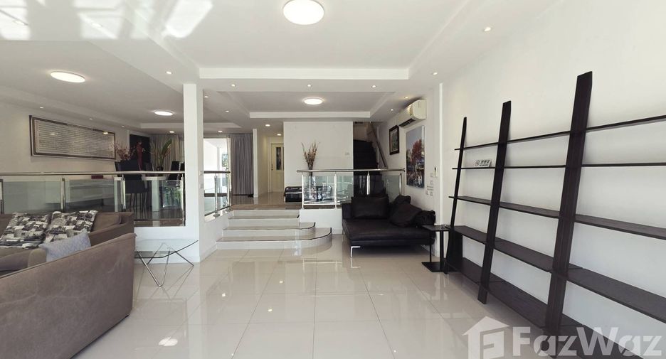 For rent 6 Beds house in Lam Luk Ka, Pathum Thani