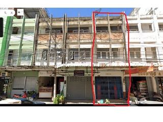 For sale 3 bed retail Space in Mueang Sisaket, Sisaket