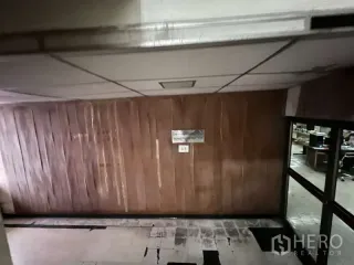 出租 商业空间 在 Khlong Toei, 曼谷