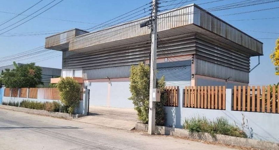 For sale warehouse in Lat Lum Kaeo, Pathum Thani