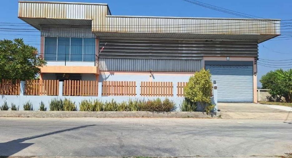For sale warehouse in Lat Lum Kaeo, Pathum Thani