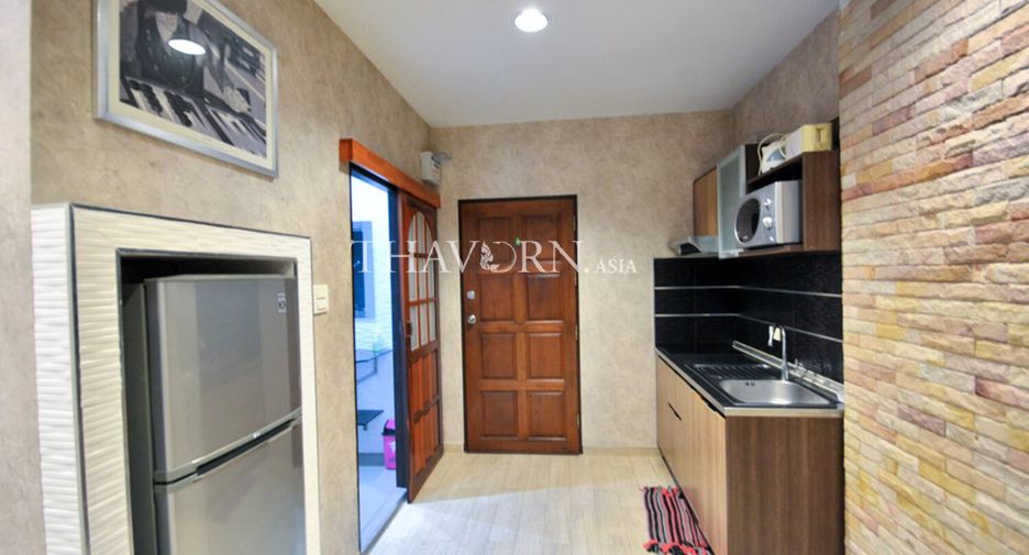 For sale studio condo in Bang Lamung, Chonburi