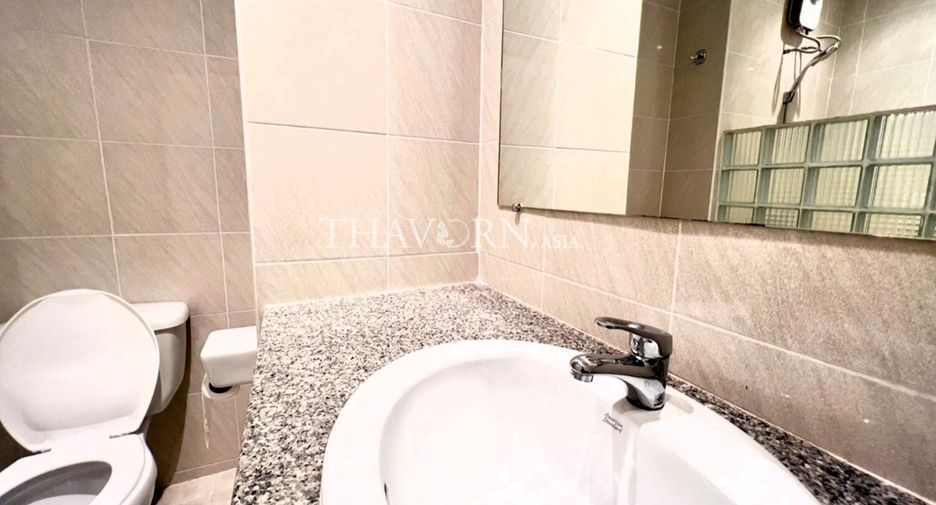 For sale studio condo in Bang Lamung, Chonburi