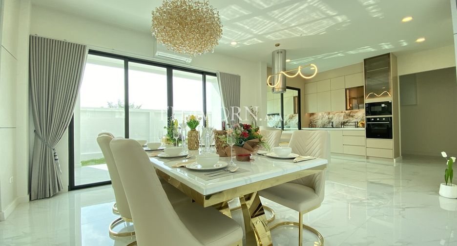 Haus zum Kauf mit 5 Zimmer in Bang Lamung, Chonburi