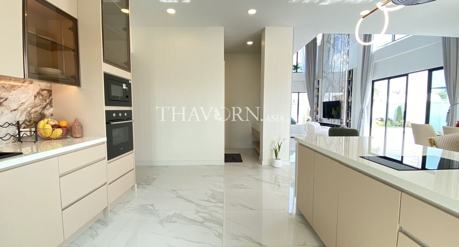Haus zum Kauf mit 5 Zimmer in Bang Lamung, Chonburi