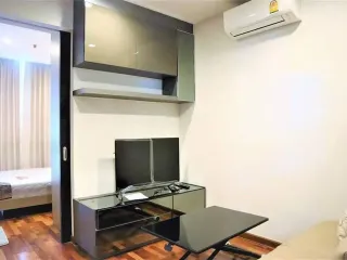 For sale スタジオ condo in Pathum Wan, Bangkok