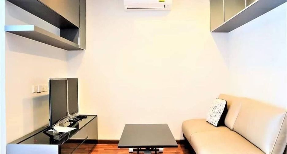 For sale studio condo in Pathum Wan, Bangkok