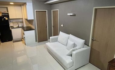For rent 2 bed condo in Khlong Toei, Bangkok