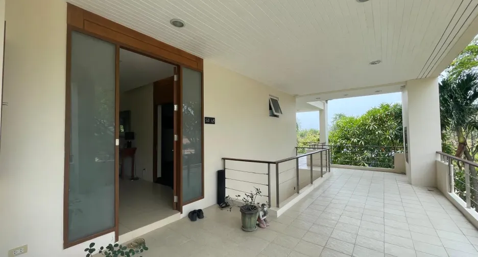 For sale 3 bed condo in Thalang, Phuket
