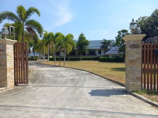 For sale 8 bed house in Hua Hin, Prachuap Khiri Khan