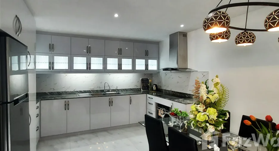 For sale 3 bed villa in Mueang Rayong, Rayong