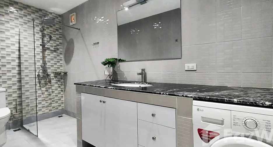For sale 3 bed villa in Mueang Rayong, Rayong