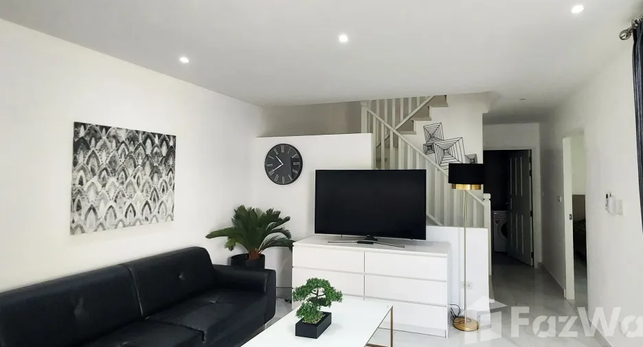 For sale 3 bed villa in Mueang Rayong, Rayong
