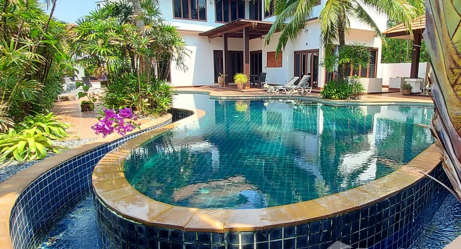 For sale 3 bed villa in Mueang Rayong, Rayong