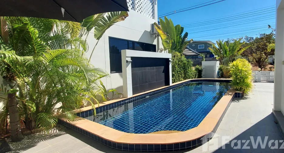 For sale 3 bed villa in Mueang Rayong, Rayong
