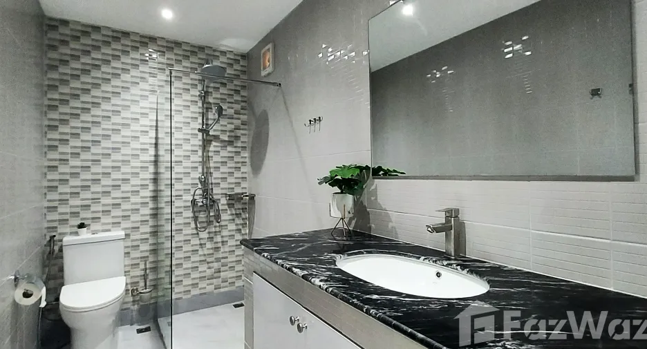For sale 3 bed villa in Mueang Rayong, Rayong