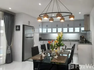 For sale 3 bed villa in Mueang Rayong, Rayong