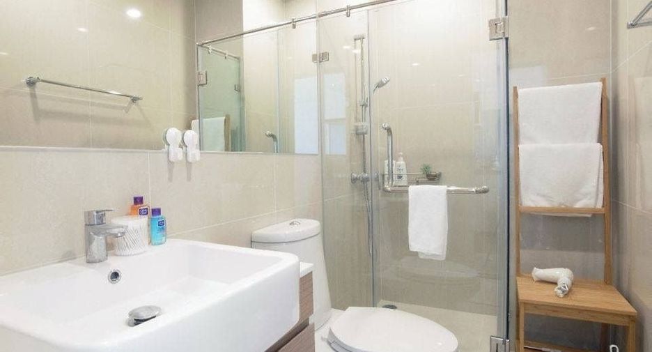 For rent studio condo in Huai Khwang, Bangkok