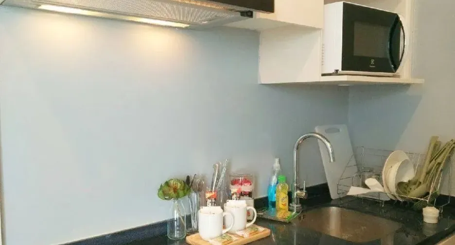 For rent studio condo in Huai Khwang, Bangkok