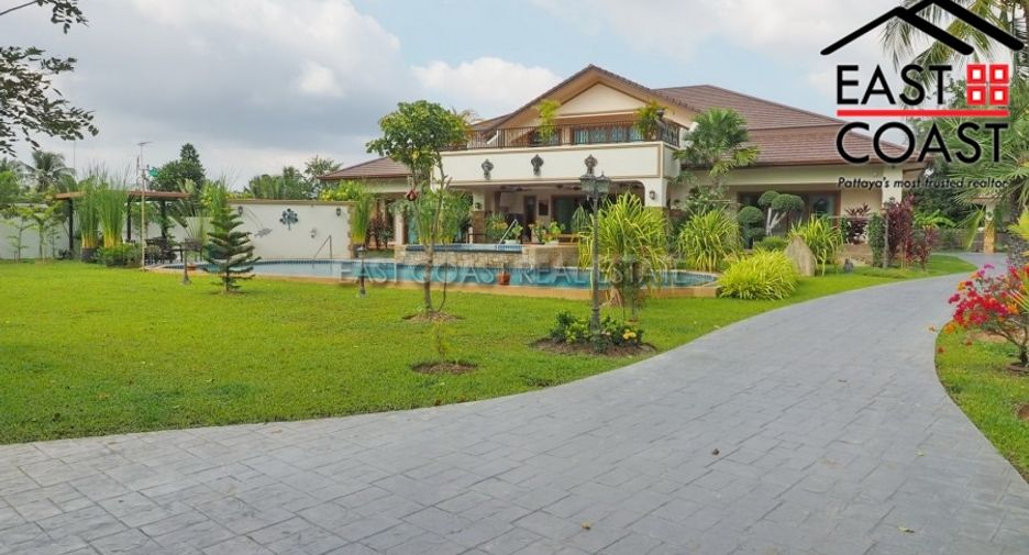 For sale and for rent 4 bedrooms house in Bang Lamung, Chonburi