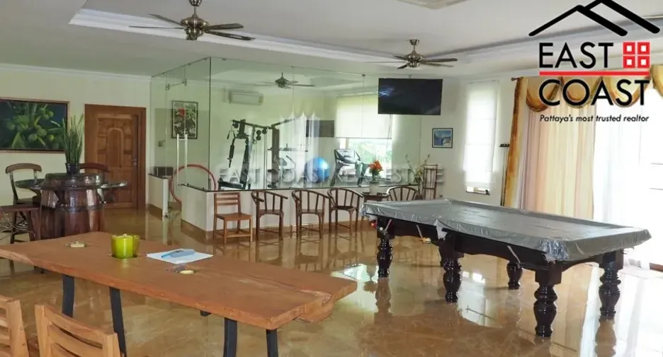 For rent and for sale 4 bedrooms house in Bang Lamung, Chonburi