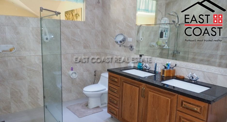 For sale and for rent 4 bedrooms house in Bang Lamung, Chonburi