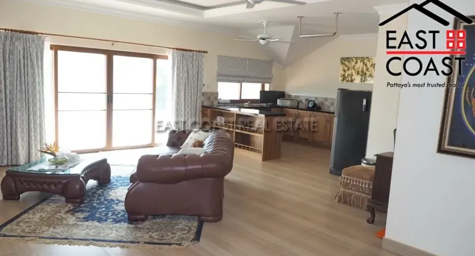 For rent and for sale 4 bedrooms house in Bang Lamung, Chonburi