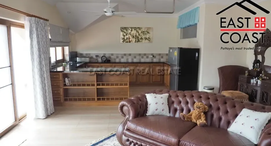 For rent and for sale 4 bedrooms house in Bang Lamung, Chonburi