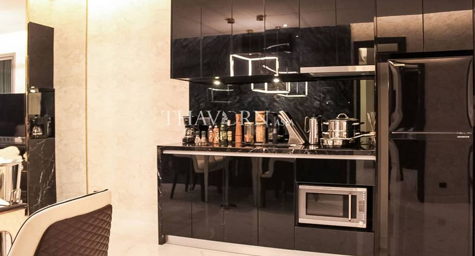 For sale 2 bed condo in South Pattaya, Pattaya