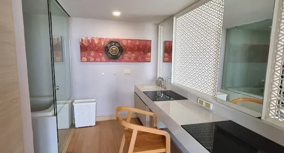For sale 2 bed condo in Hua Hin, Prachuap Khiri Khan