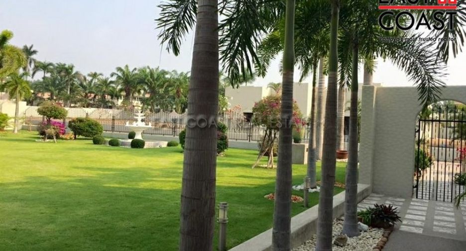 For rent 4 bedrooms house in East Pattaya, Pattaya