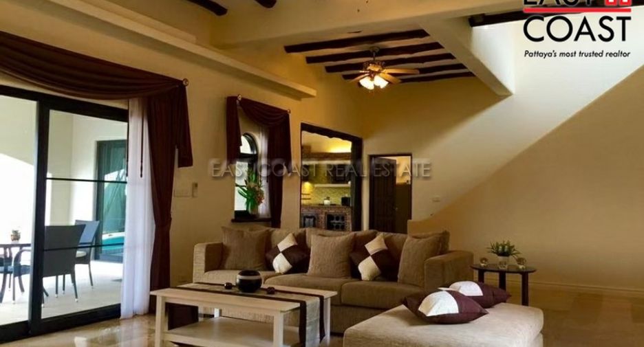 For rent 4 bedrooms house in East Pattaya, Pattaya