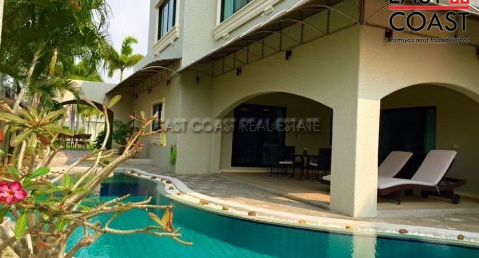 For rent 4 bedrooms house in East Pattaya, Pattaya