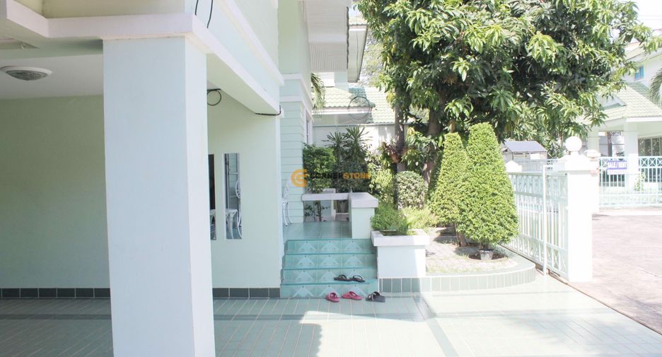 出租 4 卧室 独立屋 在 Bang Lamung, Chon Buri