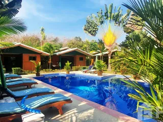 For sale 10 bed hotel in Mueang Rayong, Rayong