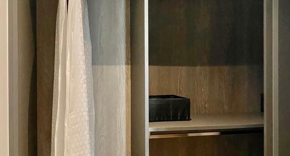 For rent 1 bed condo in Pathum Wan, Bangkok