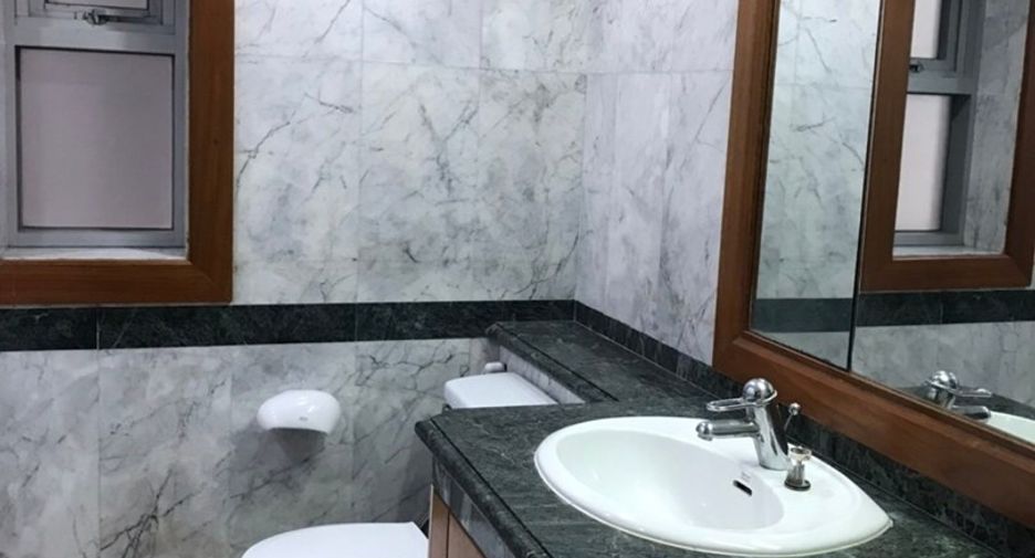 À vendre 3 chambres condo à Pathum Wan, Bangkok