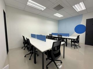For rent 1 bed office in Huai Khwang, Bangkok