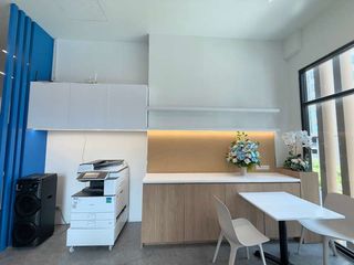 For rent 1 bed office in Huai Khwang, Bangkok
