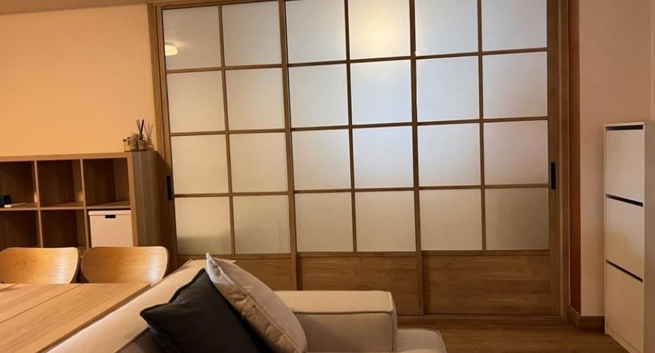 For sale 2 Beds condo in Chatuchak, Bangkok