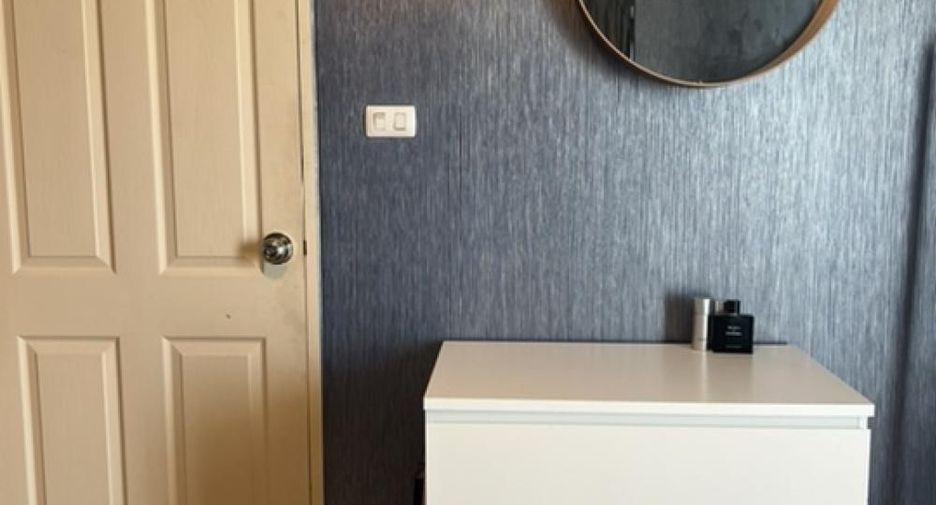 For sale 2 Beds condo in Chatuchak, Bangkok