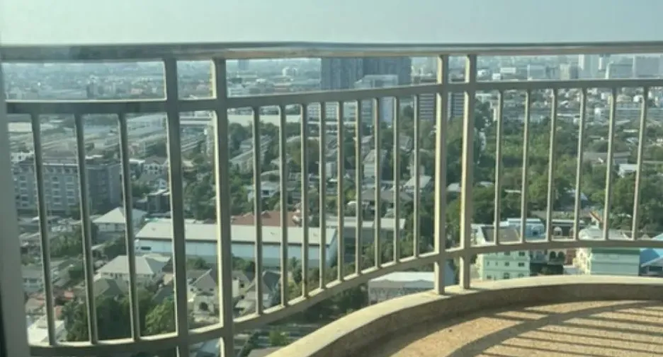 For sale 2 Beds condo in Chatuchak, Bangkok