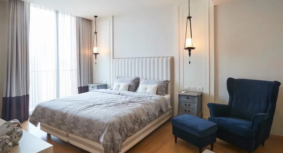 For rent 1 bed condo in Phaya Thai, Bangkok