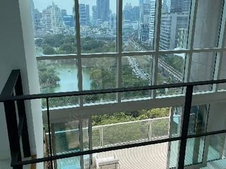For sale 4 Beds condo in Pathum Wan, Bangkok