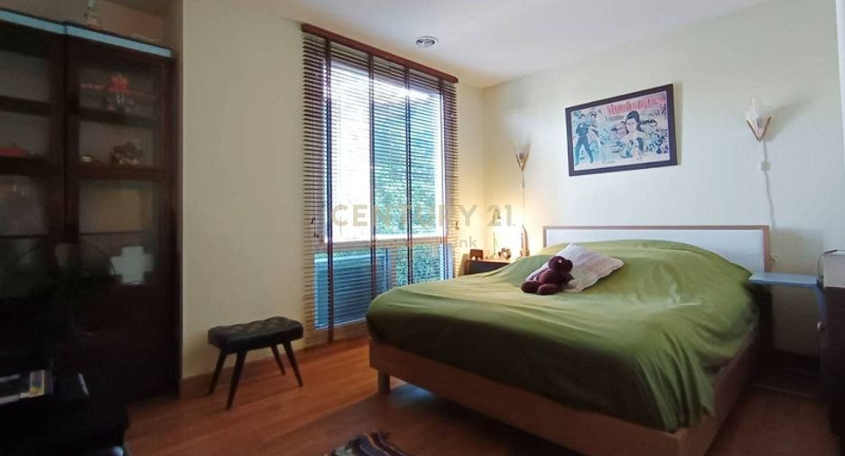 For sale 1 bed condo in Phaya Thai, Bangkok