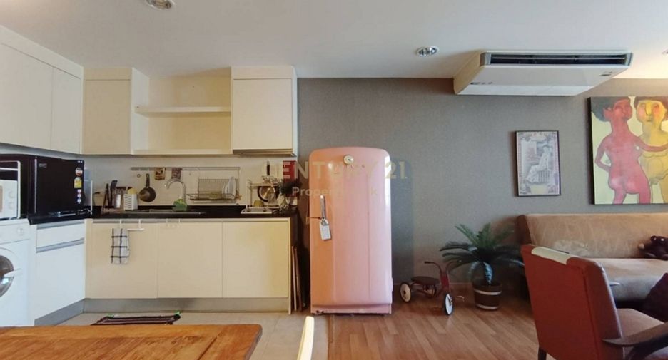 For sale 1 bed condo in Phaya Thai, Bangkok