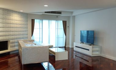 For rent 3 bed condo in Khlong Toei, Bangkok