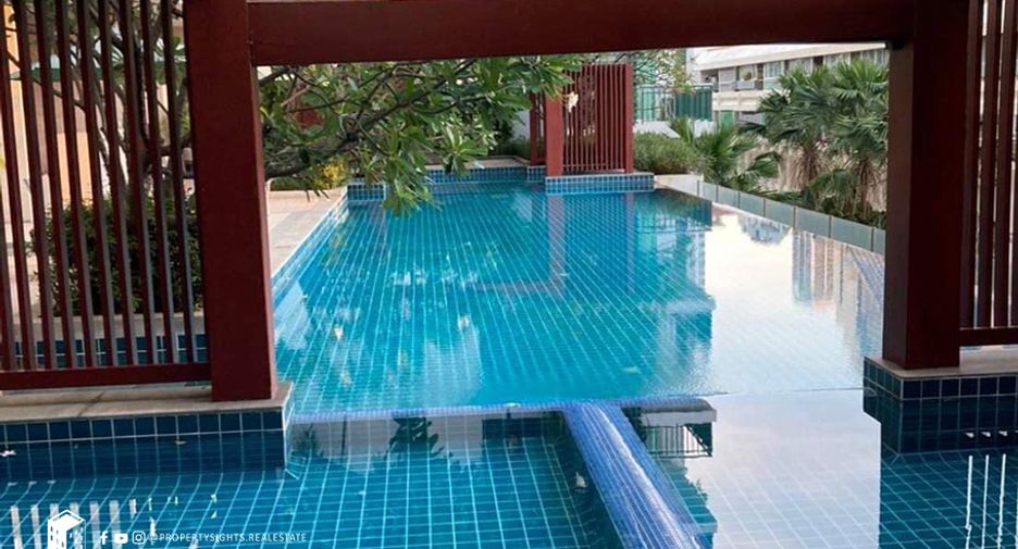 For rent 1 bed condo in Watthana, Bangkok